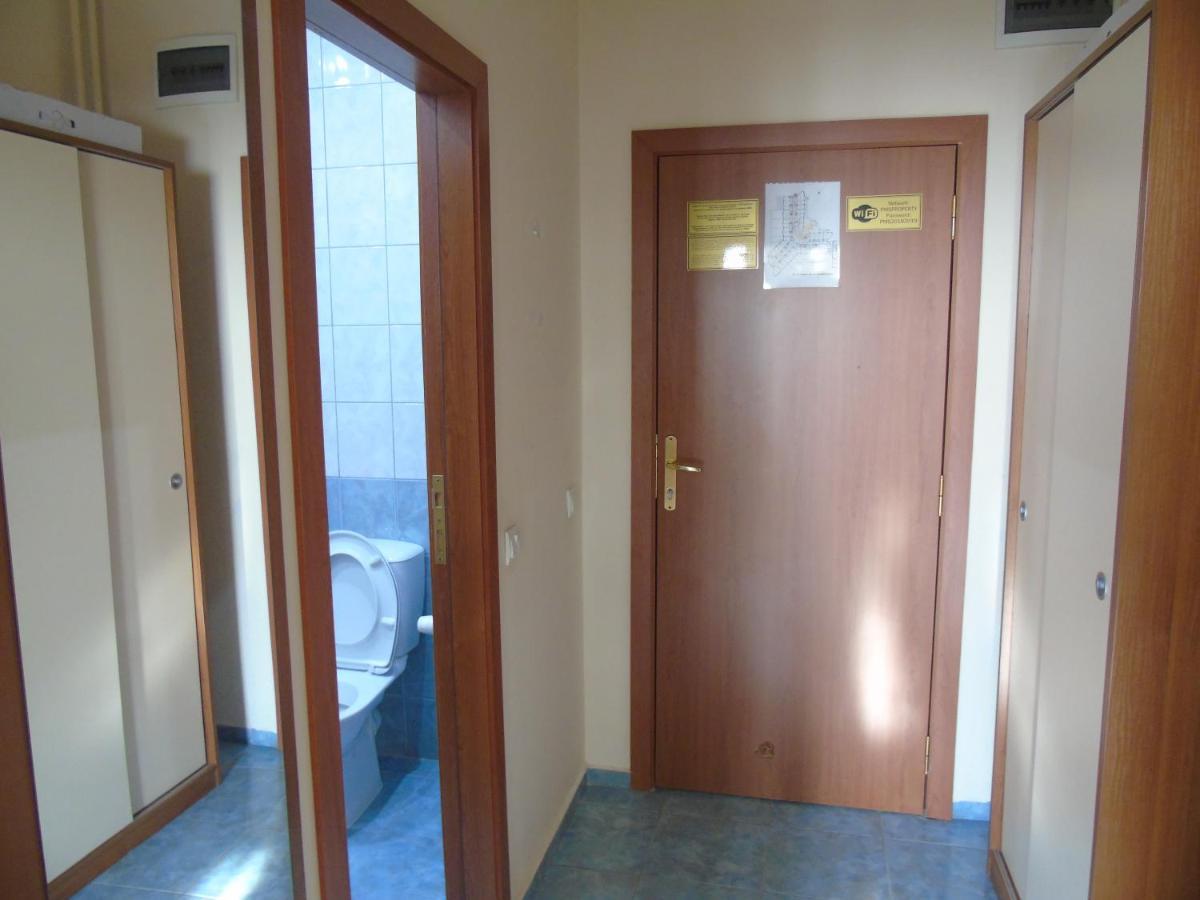 בורובץ Хотел Флора Private Studio All Seasons מראה חיצוני תמונה